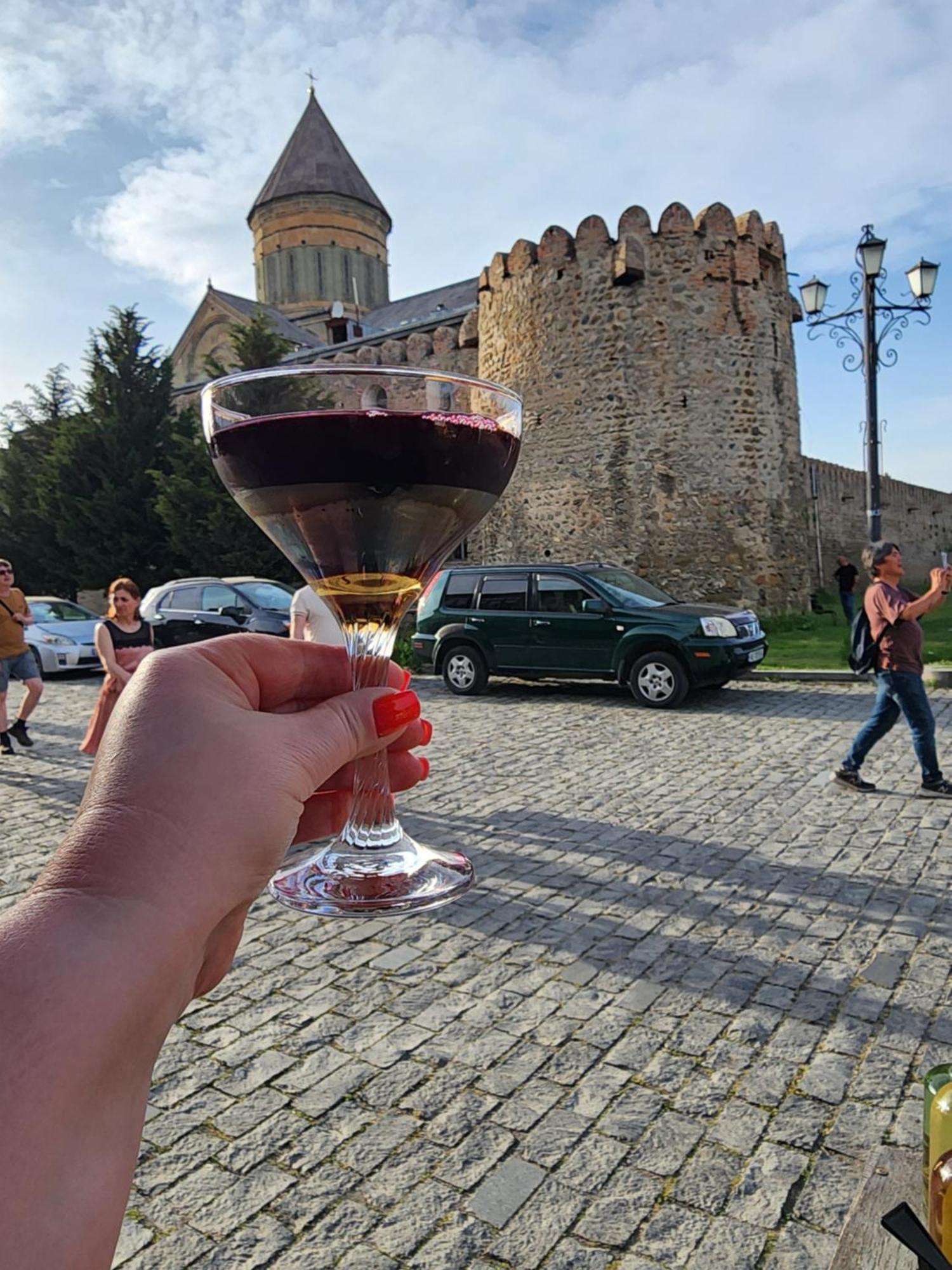 Hotel Bereka Мцхета Экстерьер фото